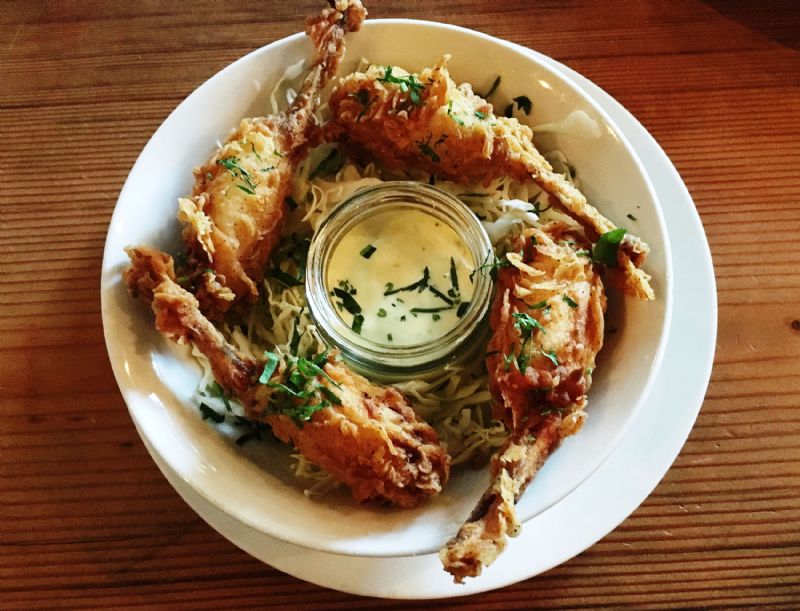 FROG LEGS RETAIL BOX