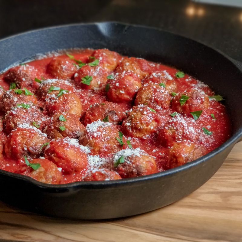 TOMATO SAUCE FULL RED