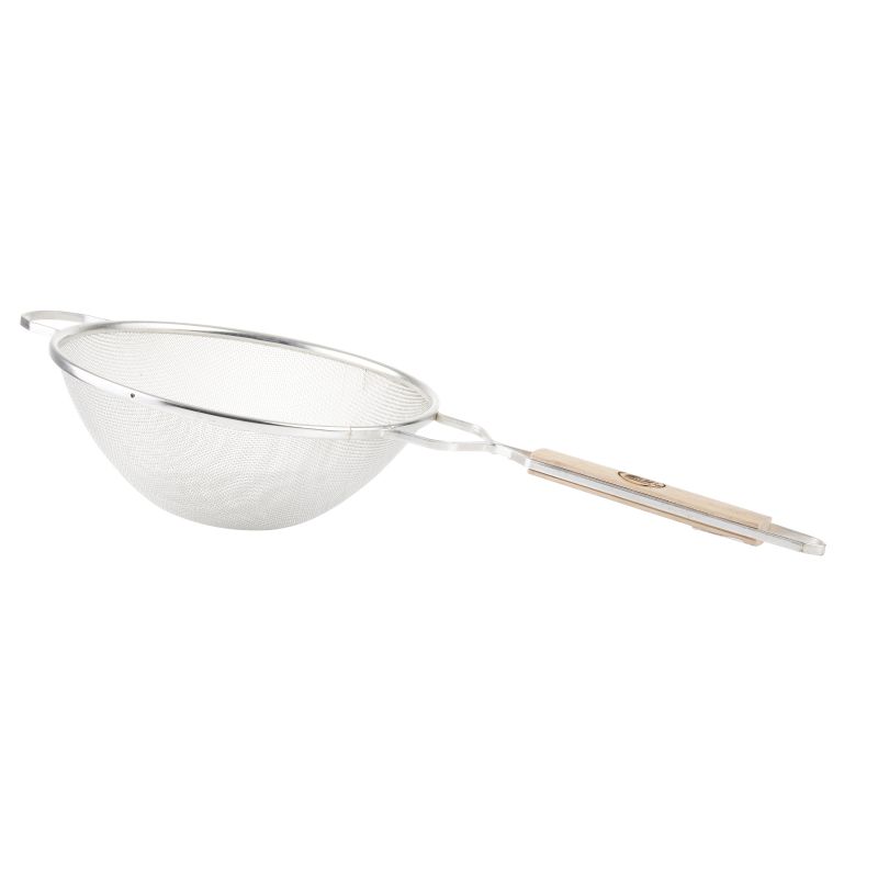 STRAINER MESH WOOD HANDLE 10.75