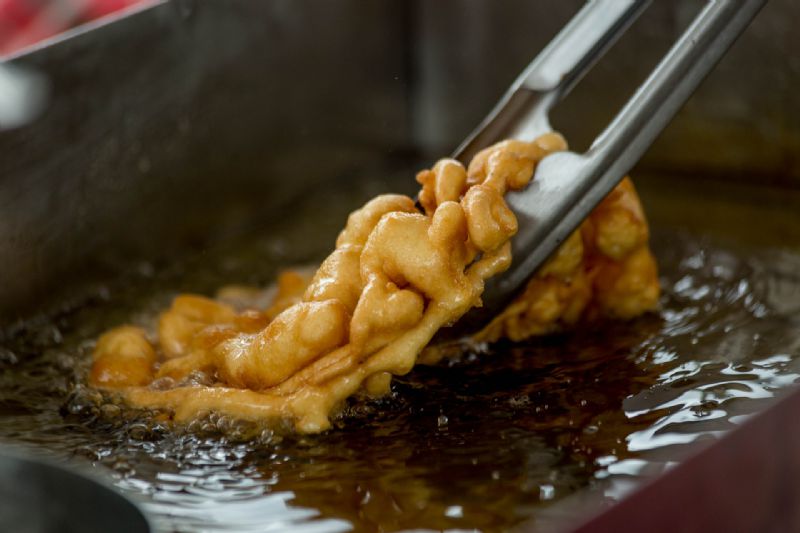 MIX FUNNEL CAKE