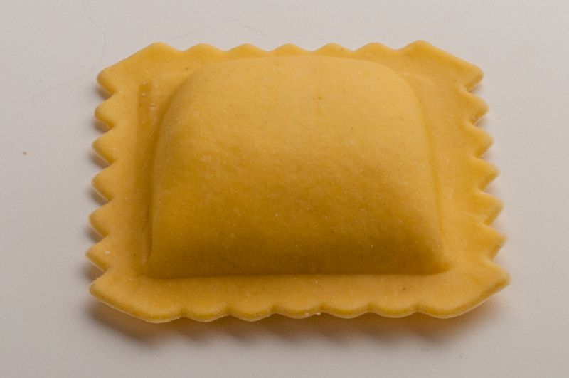RAVIOLI 4 CHEESE PRECOOKED 2
