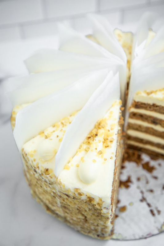CAKE CARROT 5 LAYER